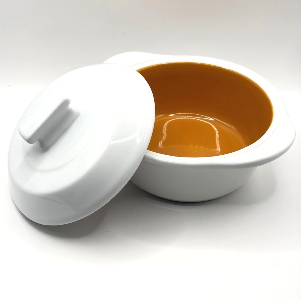 Pampered Chef Mini Casserole Dish with Lid White Orange holds 3‎ Cups